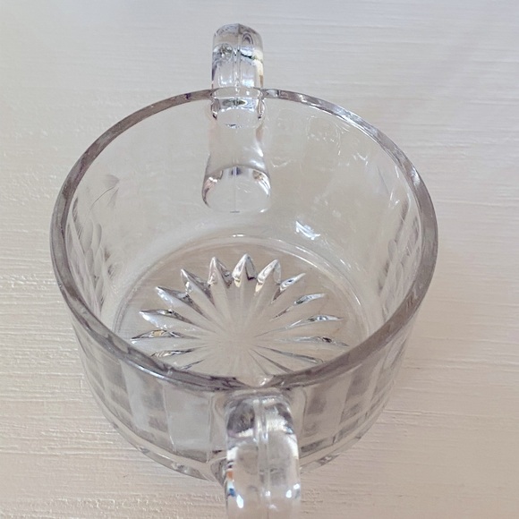 Vintage Etched  Crystal rib Clear Pressed Glass sugar Bowl 2 Inch height - Picture 4 of 6